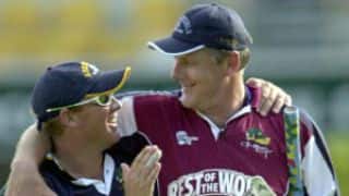 Shane Warne baits Brian McMillan, gets threatened to be used as bait